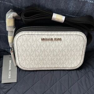 Michael Kors Bright white double zip MD Camera Bag